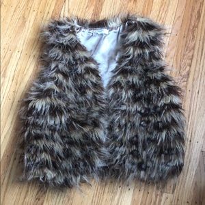 Leopard print faux fur girls vest